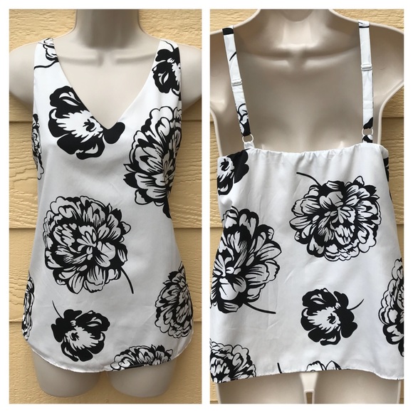 Banana Republic Tops - {Host Pick} Banana Republic Flower Print Top